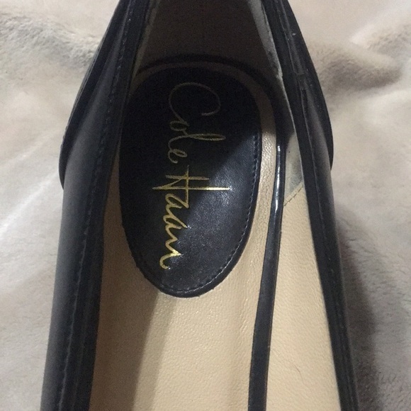 Cole Haan lady’s pumps NWOT - Picture 5 of 8